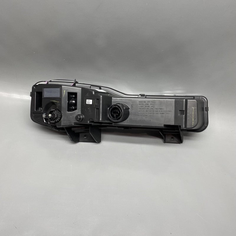 TESLA MODEL S PLAID FOG LIGHT LEFT DRIVER 3 PIN 2021 2022 2023 OEM 156