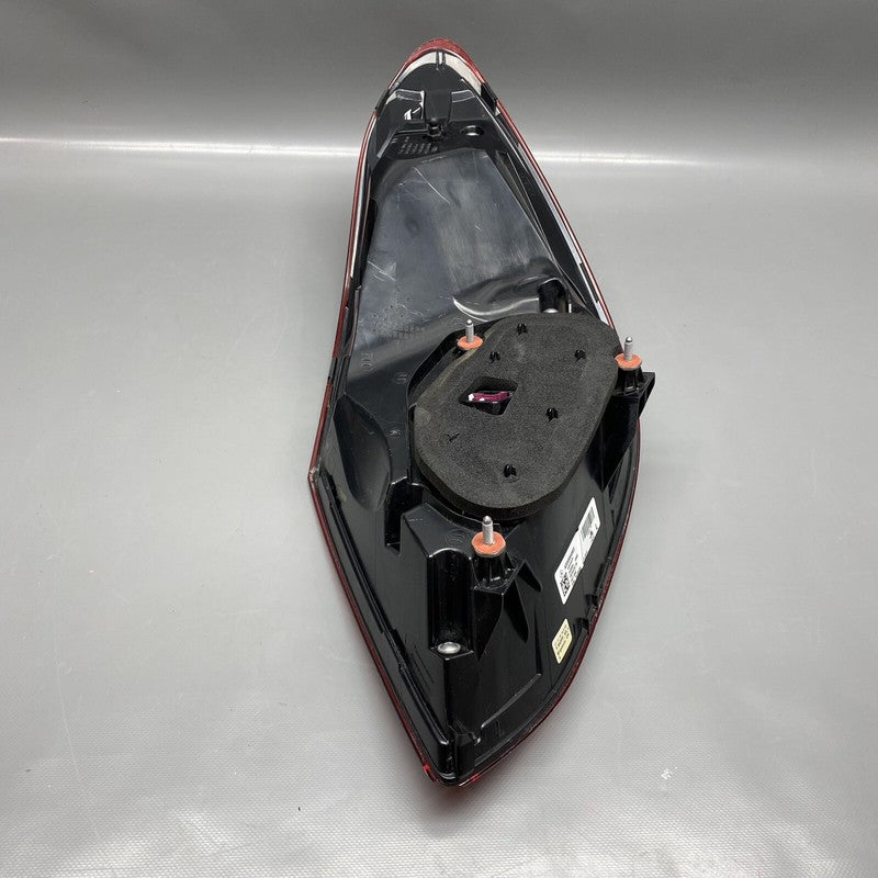 A2059064903 MERCEDES BENZ C300 TAIL LIGHT LEFT DRIVER A2059064903 2019 2020 LED OEM DAMAGED