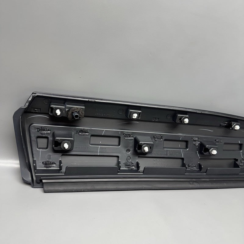 T4A440033LML JAGUAR F-PACE DOOR MOLDING RIGHT REAR 2016 2017 2018 2019 2020 OEM T4A440033LML