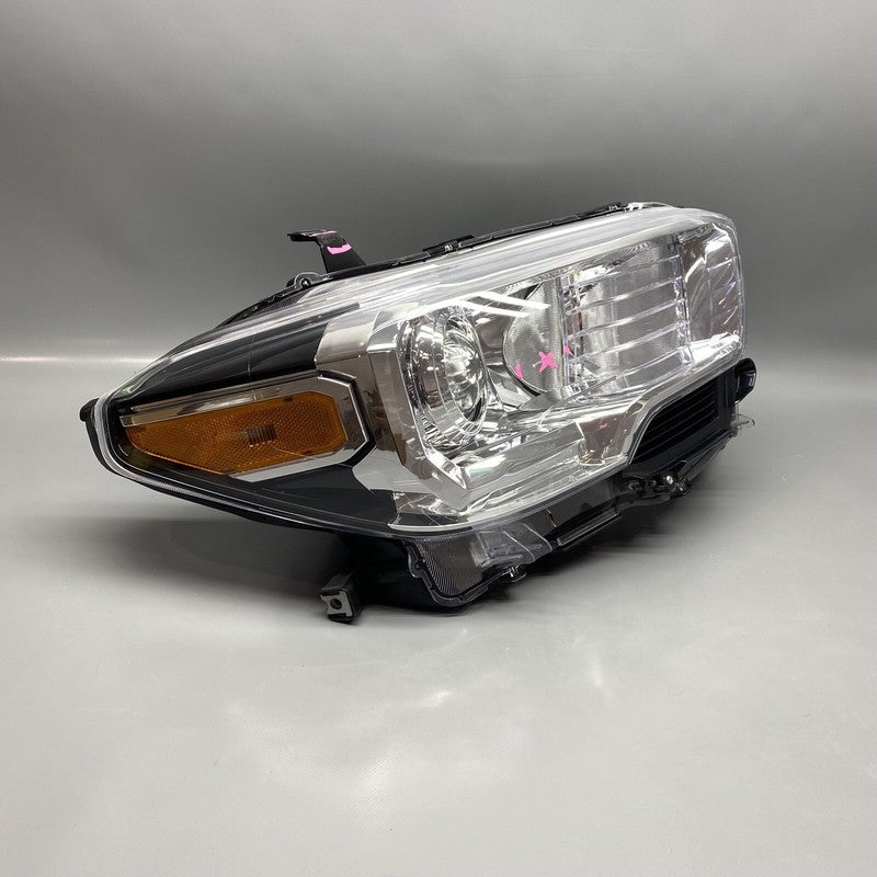 TOYOTA TACOMA HEADLIGHT RIGHT PASSENGER HALOGEN 2016 2017 2018 2019 2020 2021