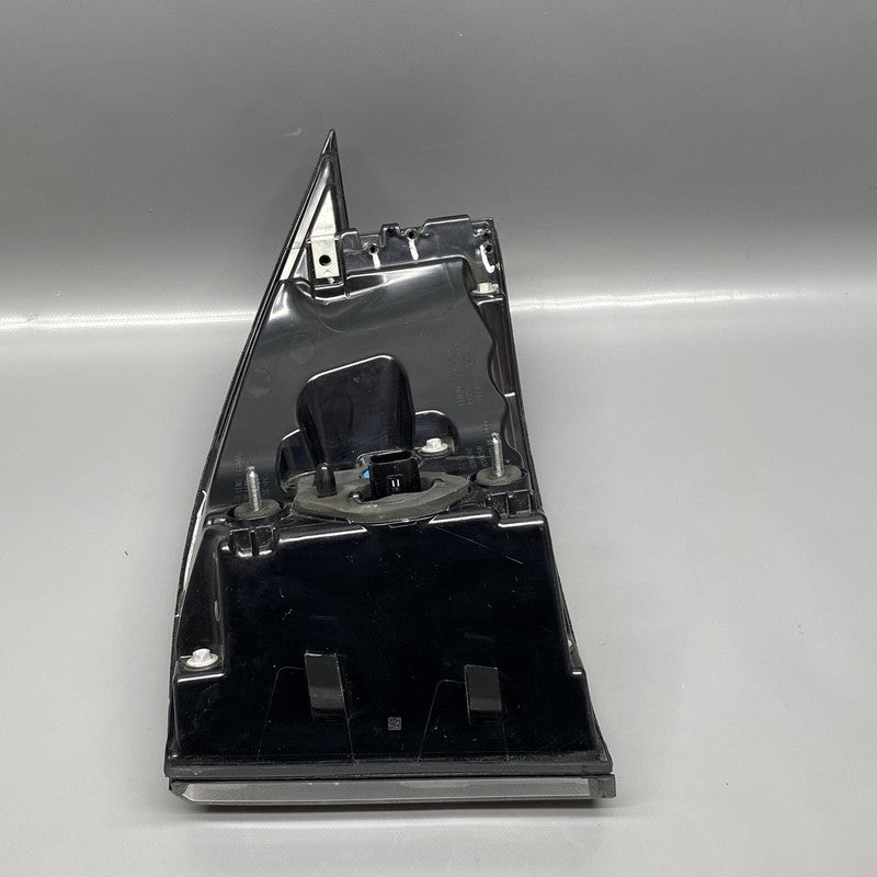 1034332-00-B TESLA MODEL X TAIL LIGHT LEFT DRIVER 1034333-00-B 2016 2017 2018 2019 2020 OEM