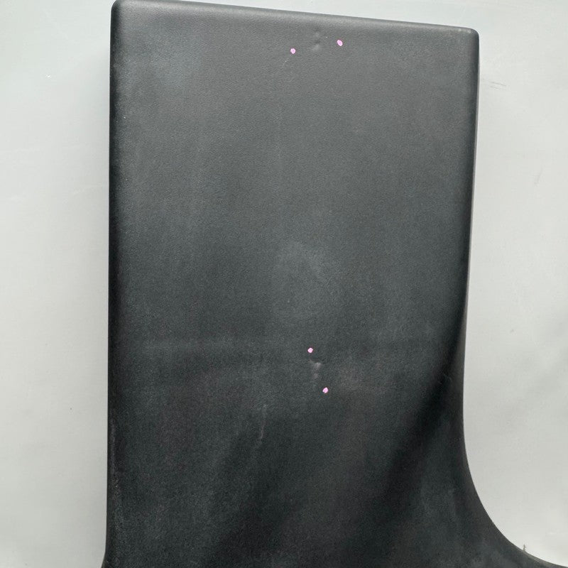 TESLA CYBERTRUCK B-PILLAR LOWER RIGHT 2024 2025 2026 OEM 1813918-00-C