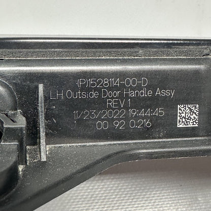 1528114-00-D TESLA MODEL Y DOOR HANDLE LEFT DRIVER 2020 2021 2022 2023 1528114-00-D OEM