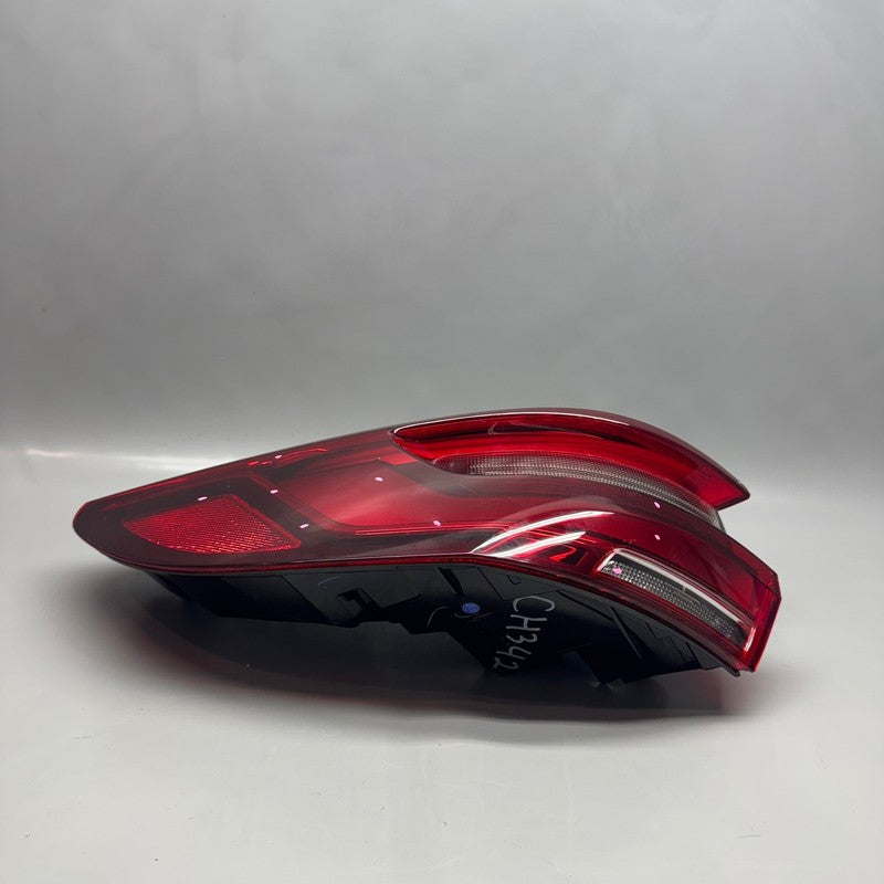 BMW X5 TAIL LIGHT LEFT DRIVER X5M 2019 2020 2021 2022 2023 OEM 3744226