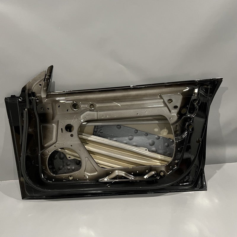 MODEL 3 TESLA MODEL 3 DOOR RIGHT FRONT 2017 2018 2019 2020 2021 2022 2023 OEM DAMAGED