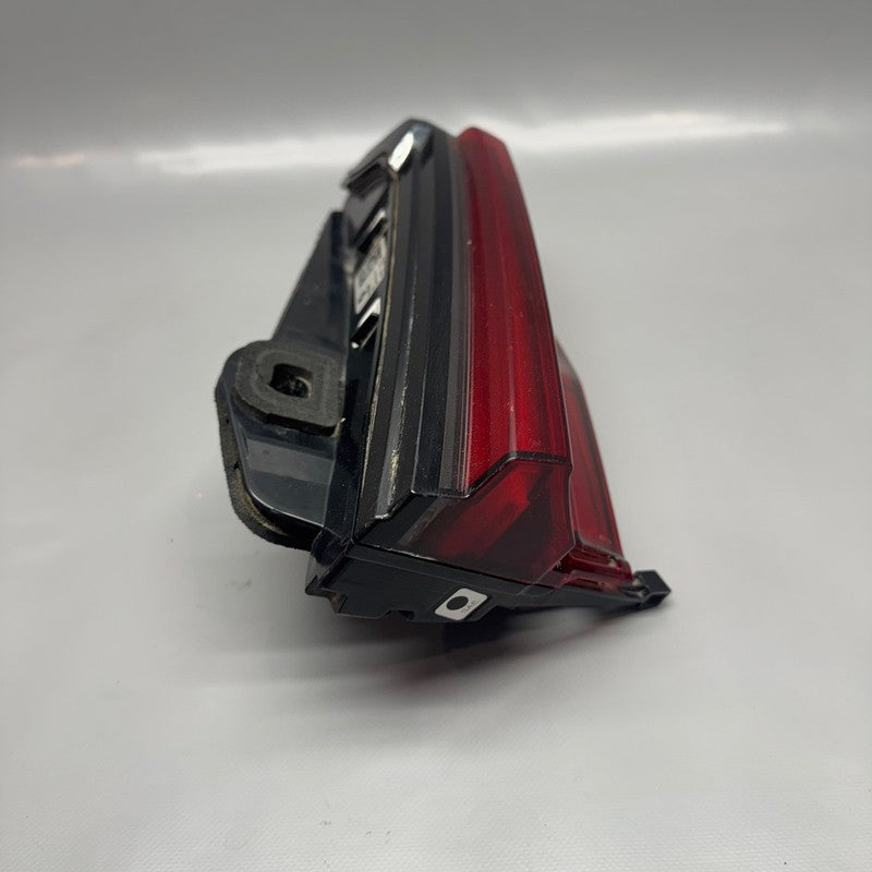 BMW 740 TAIL LIGHT INNER LEFT DRIVER 745 750 2020 2021 2022 OEM H77481