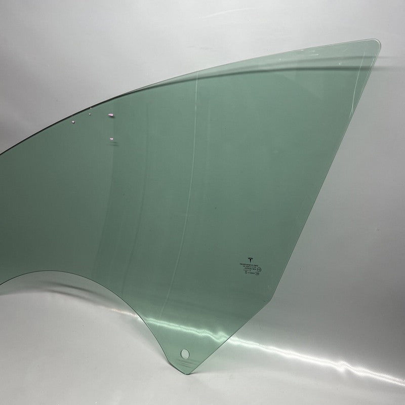 43R-004530 TESLA MODEL 3 DOOR GLASS RIGHT FRONT 2017 2018 2019 2020 43R-004530 OEM