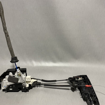 4H0839885 AUDI A8 DOOR HANDLE WITH LOCK LATCH 2011 2012 2013 2014 2015 2016 2017 OEM