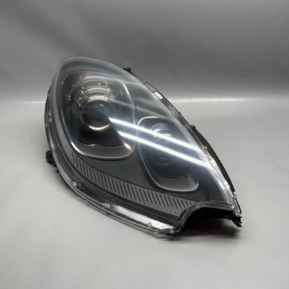 95B941032DB PORSCHE MACAN GTS HEADLIGHT RIGHT PASSENGER 2015 16 17 2018 BI-XENON 95B941032DB