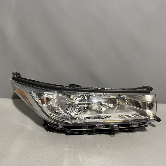 TOYOTA HIGHLANDER HEADLIGHT RIGHT SIDE HALOGEN OEM 2017 2018 2019