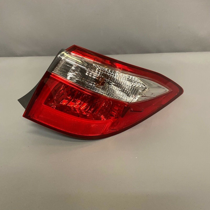 TOYOTA COROLLA TAIL LIGHT RIGHT PASSENGER 2014 2015 2016 OEM