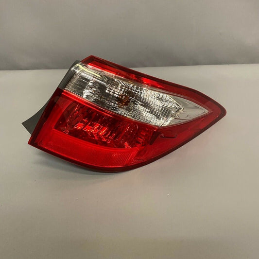 TOYOTA COROLLA TAIL LIGHT RIGHT PASSENGER 2014 2015 2016 OEM