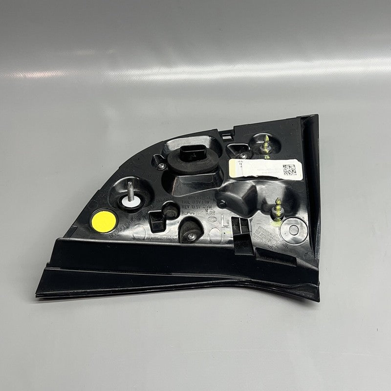 1502088-96-B TESLA MODEL Y TAIL LIGHT TRUNK LEFT 2020 2021 2022 2023 LED OEM 1502088-96-B