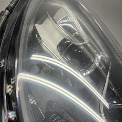95B941010AR PORSCHE MACAN HEADLIGHT RIGHT PASSENGER LED 2019 2020 2021 OEM 95B941010AR