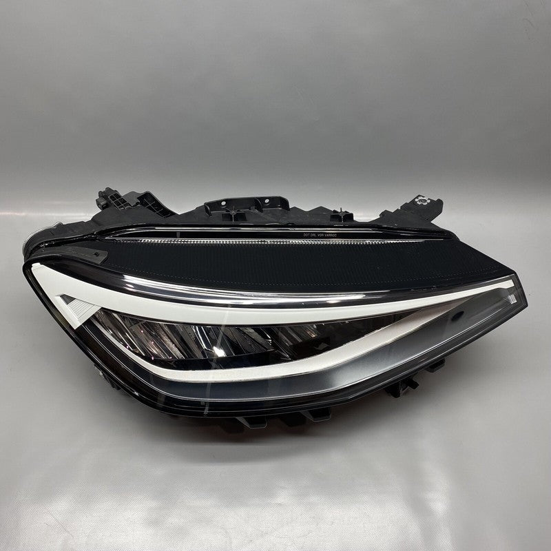 11A941006A VOLKSWAGEN ID4 HEADLIGHT RIGHT PASSENGER 11A941006A 2021 2022 LED OEM