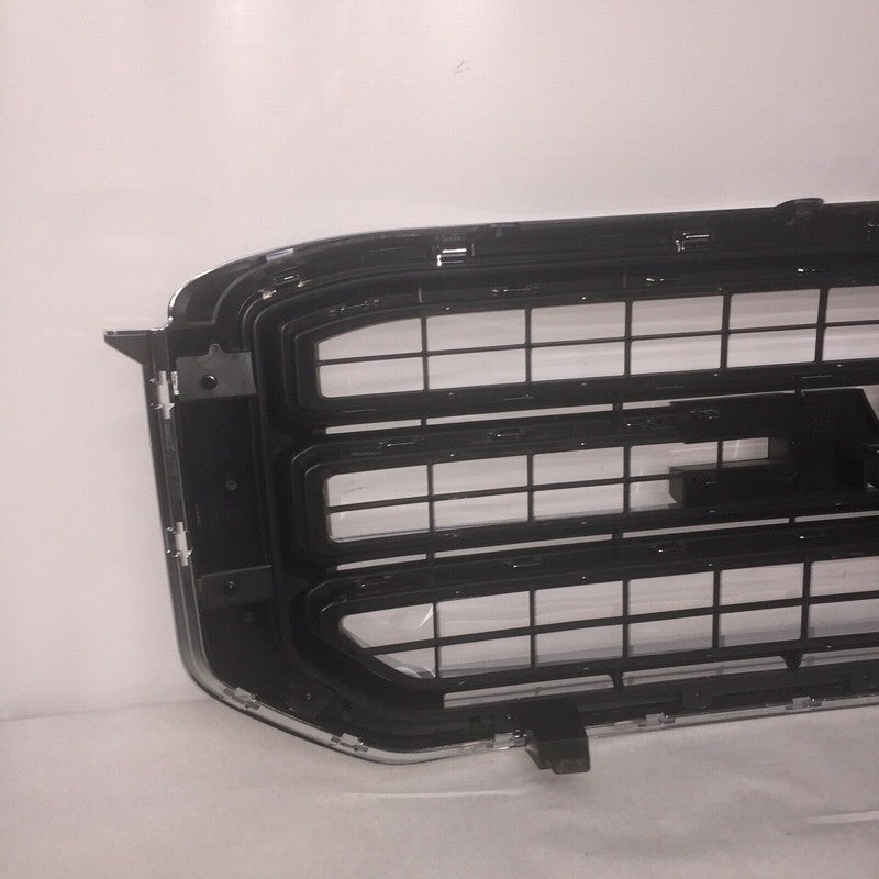 84119634 GMC YUKON XL GRILLE 2015 2016 2017 OEM 84119634