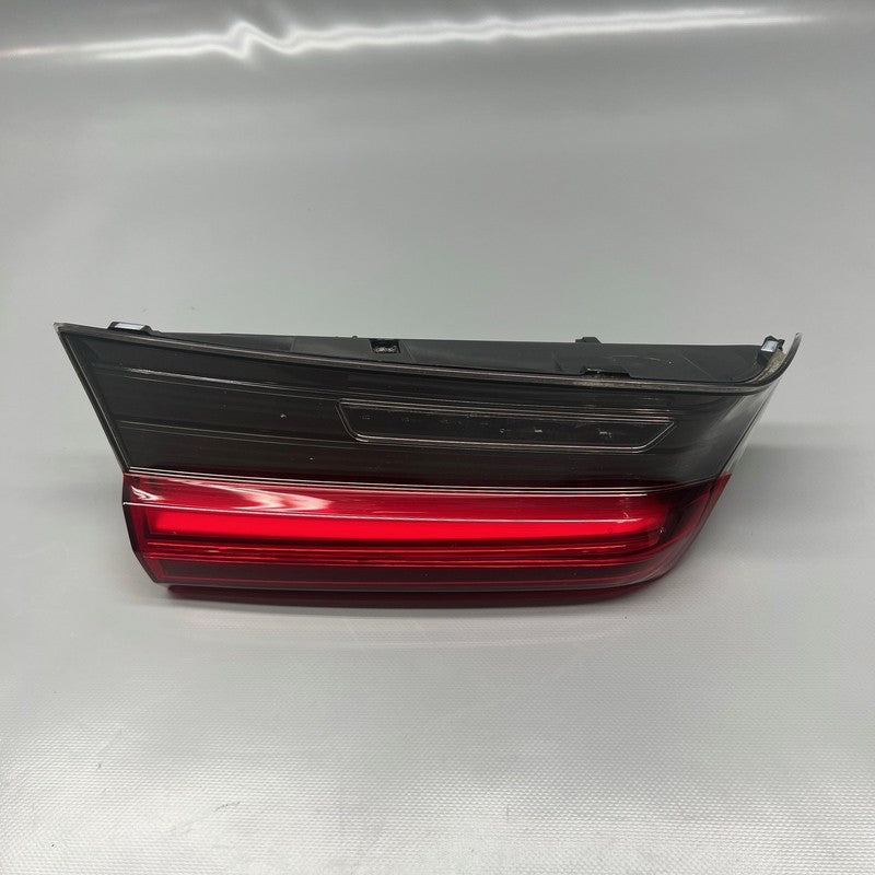 BMW M3 TAIL LIGHT INNER LEFT 330 M340 2019 2020 2021 OEM H7749508906 S