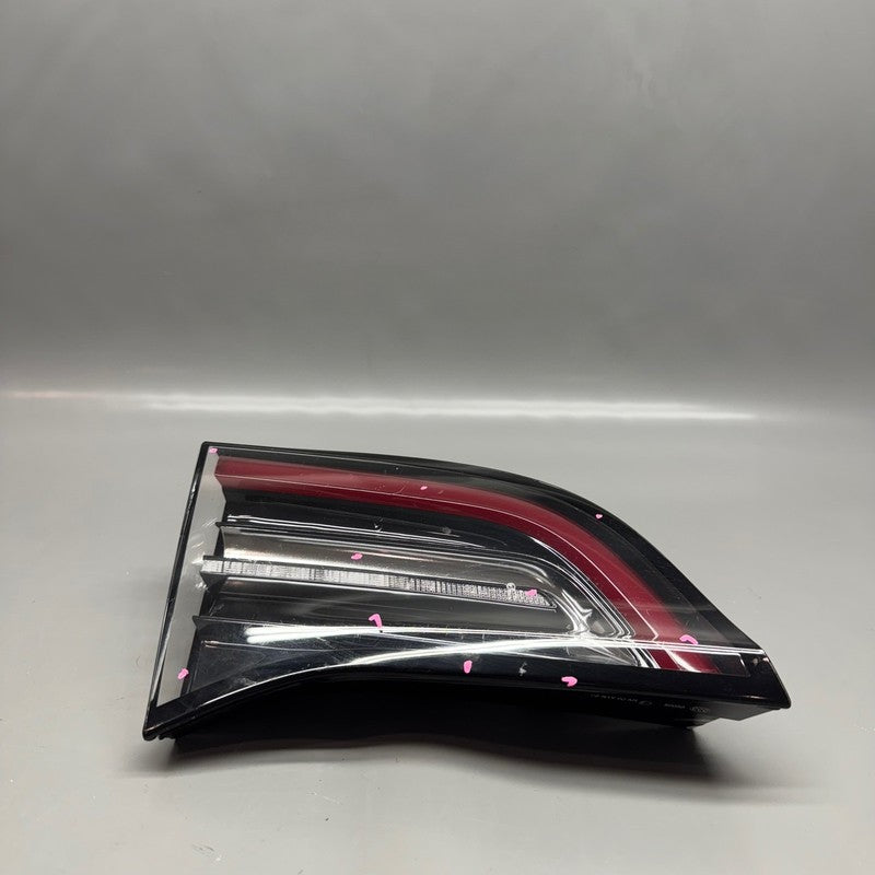 TESLA MODEL 3 Y TAIL LIGHT INNER LEFT DRIVER 2018 2019 2020 2021 2022 