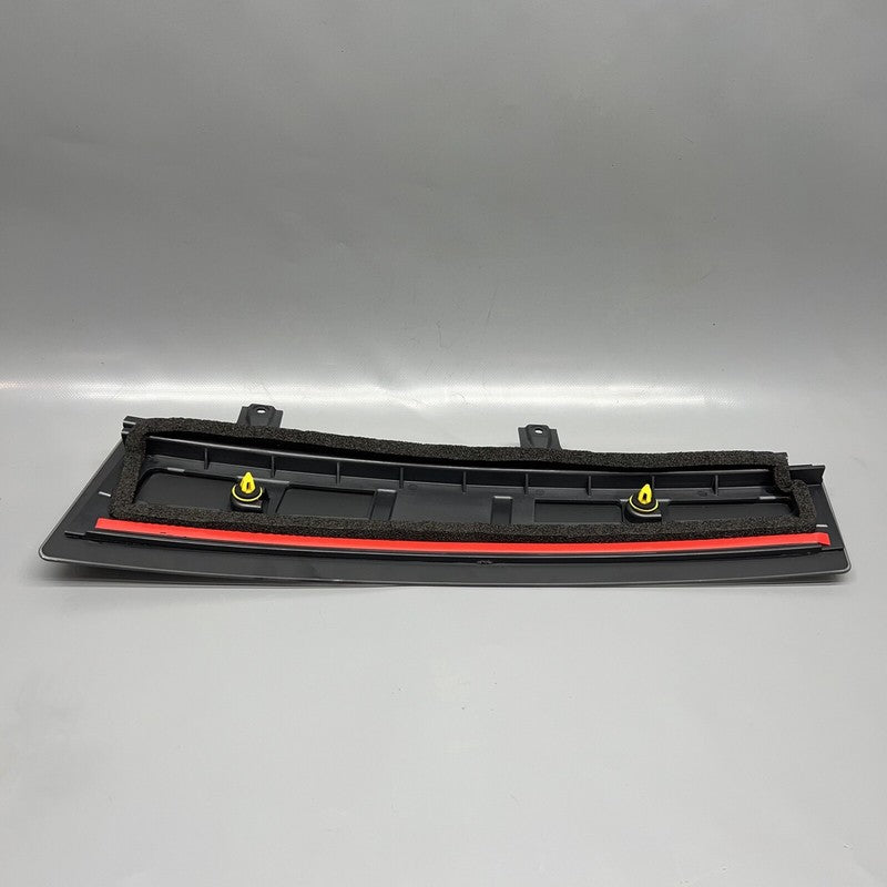1041357-00-C TESLA MODEL X PILLAR EXTERIOR GLASS LEFT 2016 2017 2018 19 2020 OEM 1041357-00-C
