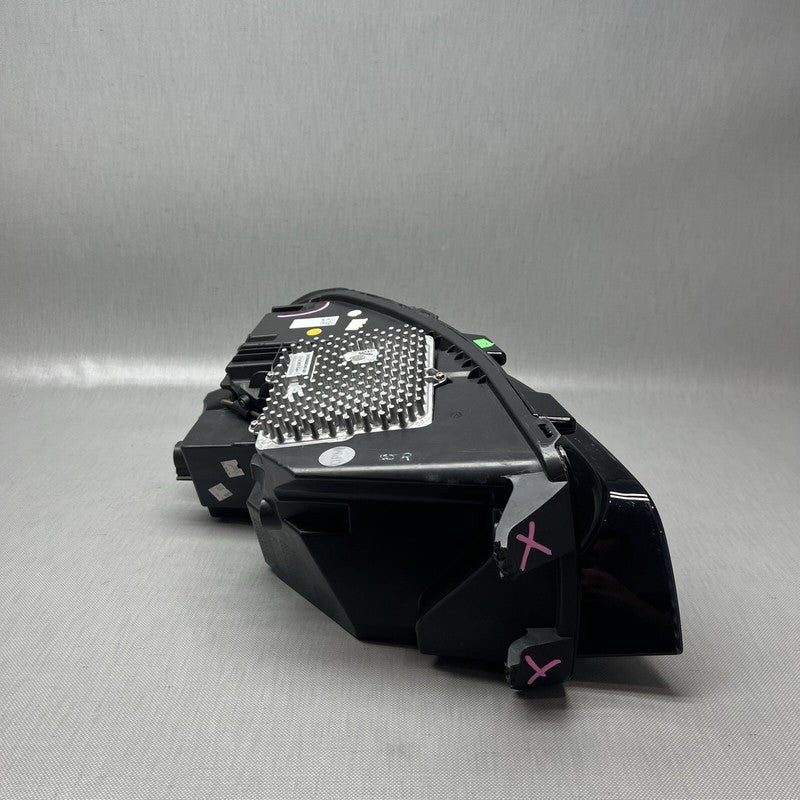 J9D3-13W029-FA JAGUAR I-PACE HEADLIGHT RIGHT PASSENGER LED 2019 2020 2021 2022 OEM 