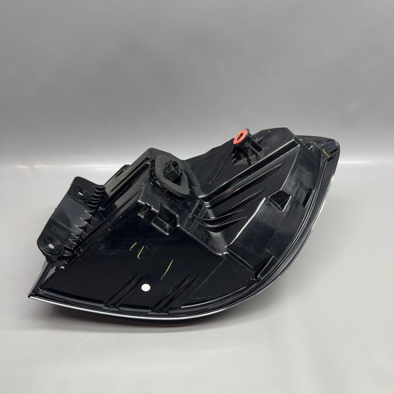BMW X3 TAIL LIGHT LEFT DRIVER 2022 2023 2024 LED OEM 3946304907