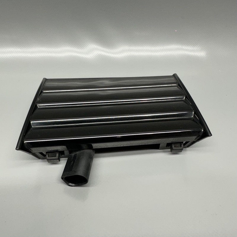 4KE853949B AUDI E TRON GRILLE RADAR COVER PLATE 2019 2020 2021 2022 2023 OEM 4KE853949B