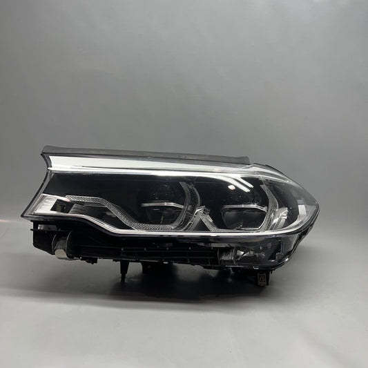 8499129-02 BMW 530 HEADLIGHT LEFT DRIVER M5 2017 2018 2019 2020 ADAPTIVE LED 8499129-02
