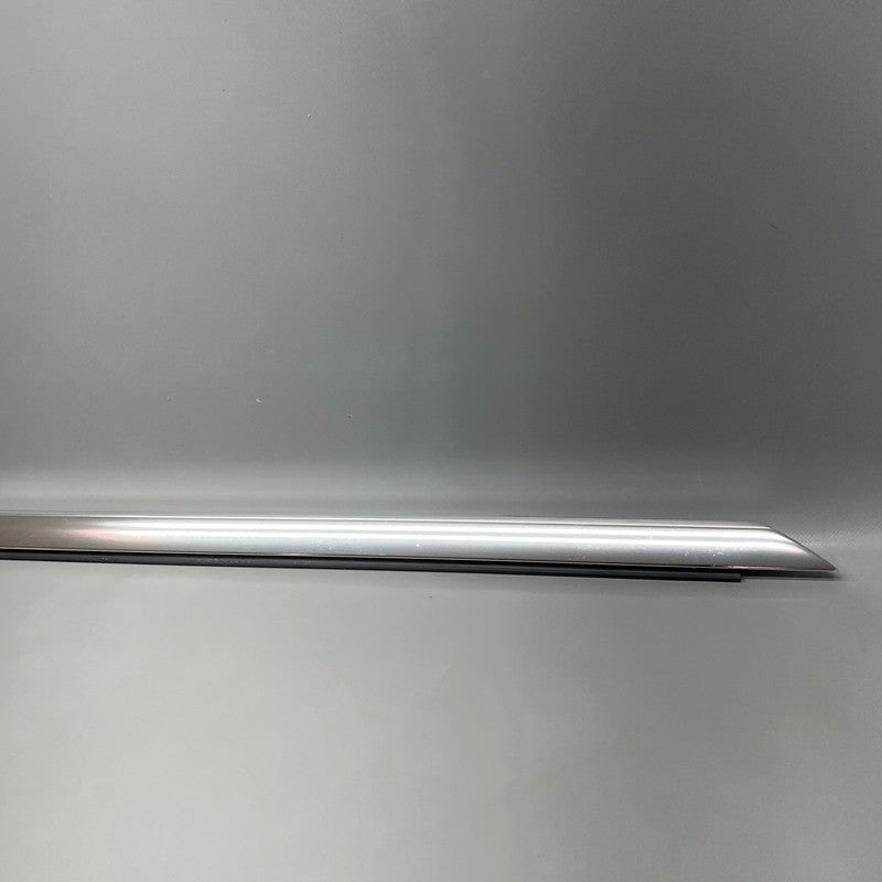 7200306 ROLLS ROYCE GHOST DOOR BELT MOLDING RIGHT FRONT 2010 2011 2012 2013 2O14 OEM