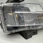 1077390-00-F TESLA MODEL 3 FOG LIGHT RIGHT PASSENGER 2020 2021 22 2023 2 PIN OEM 1077390-00-F