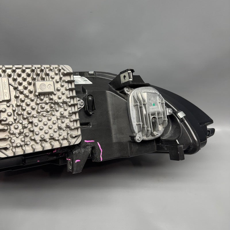 BMW M6 HEADLIGHT LEFT DRIVER 2016 2017 2018 2019 ADAPTIVE LED OEM 7437