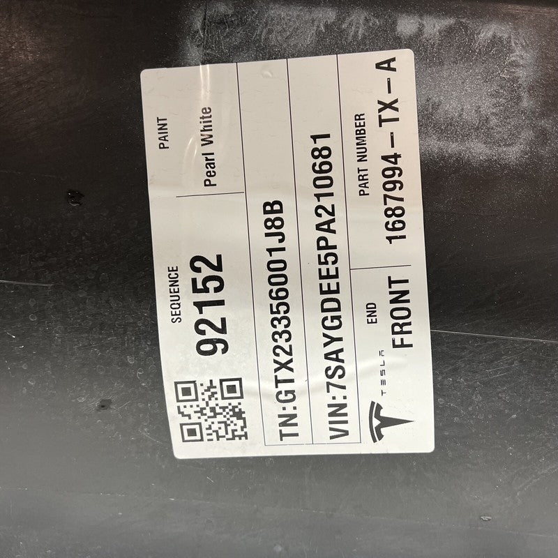 1687994-TX-A TESLA MODEL Y FRONT BUMPER 2023 2024 OEM NON SENSOR TYPE