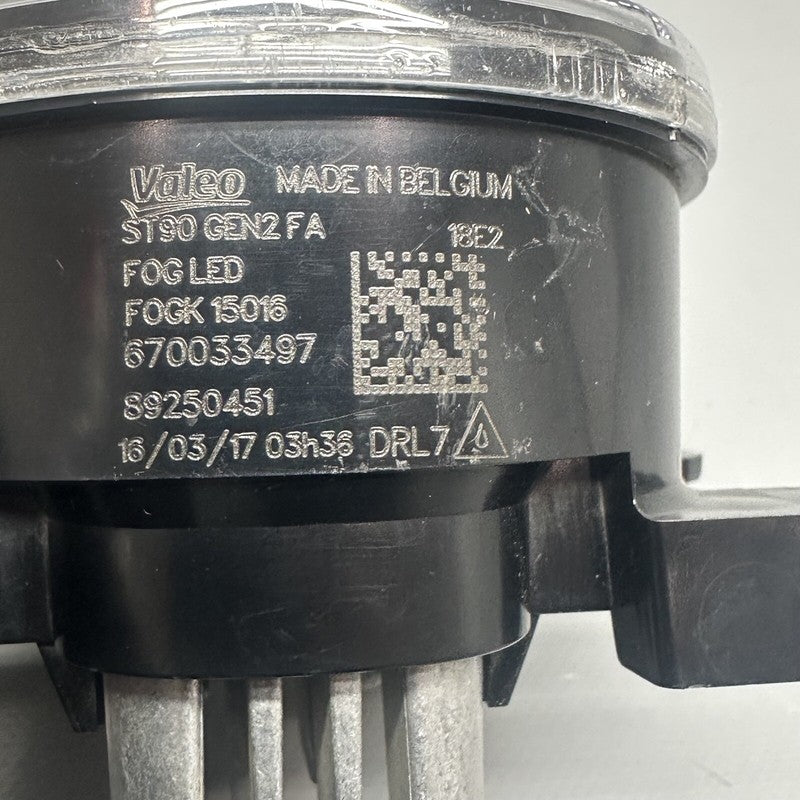 670033497 MASERATI LEVANTE FOG LIGHT LEFT RIGHT 2017 2018 2019 2020 OEM 670033497