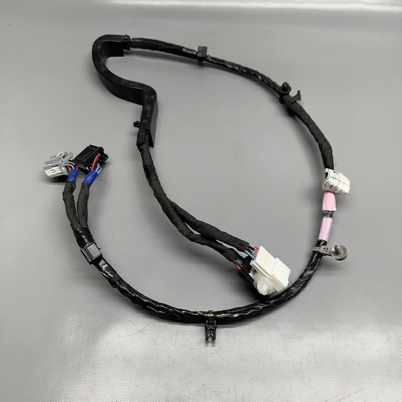1063405-90-F TESLA MODEL X WIRE HARNESS STRUT LEFT REAR 2016 17 18 19 2020 OEM 1063405-90-F 