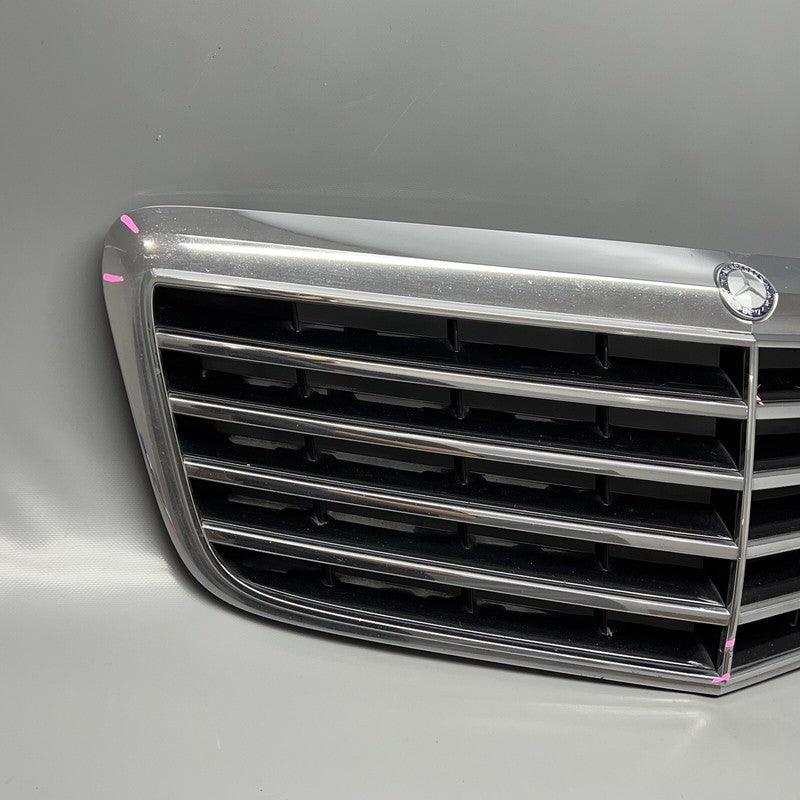 A2118801783 MERCEDES BENZ E350 GRILLE E550 2007 2008 2009 OEM A2118801783