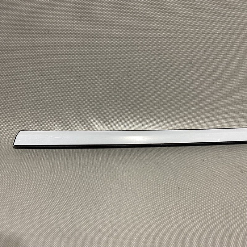 1080748-01-I TESLA MODEL 3 WINDOW STRIP TRIM RIGHT REAR 2017 2018 2019 2020 OEM