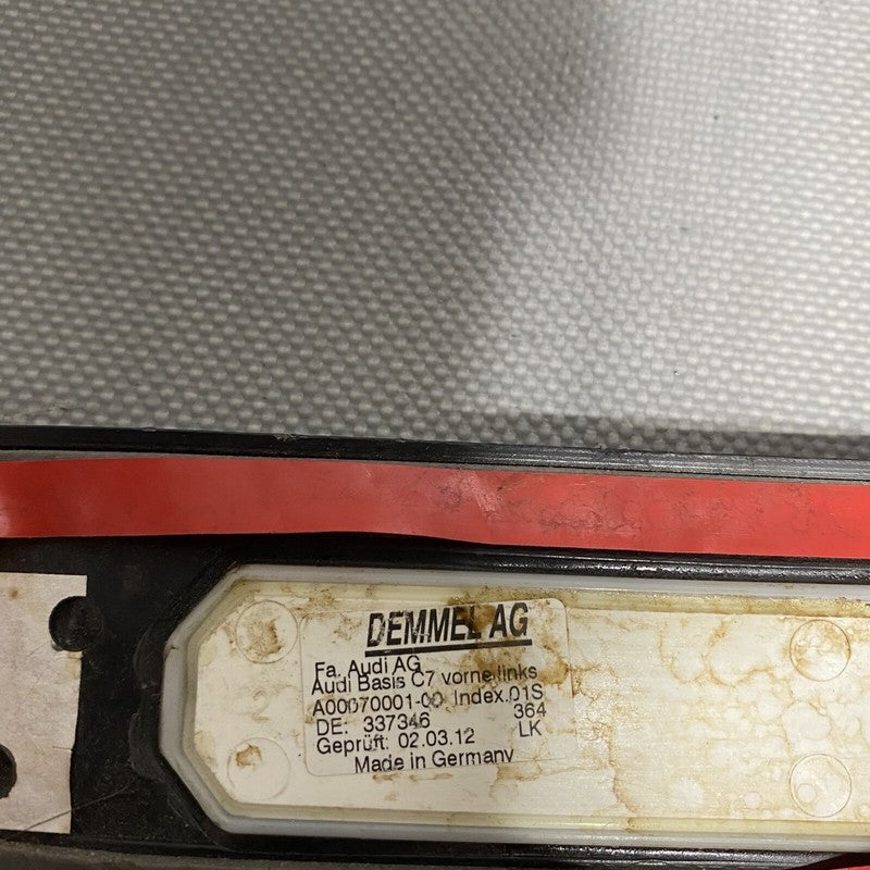 4GO947405G AUDI A6 DOOR PLATE LIGHT BAR 4GO947405G OEM 2016 2017 2018