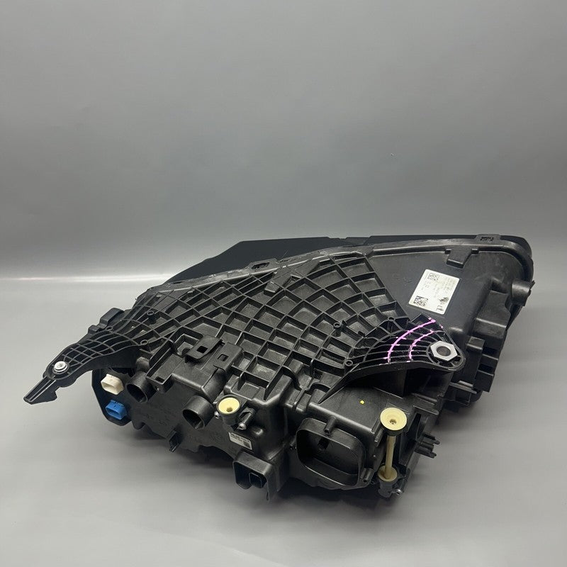 BMW I7 HEADLIGHT LEFT DRIVER 2023 2024 LED 5A63713-05 LENS CHANGED
