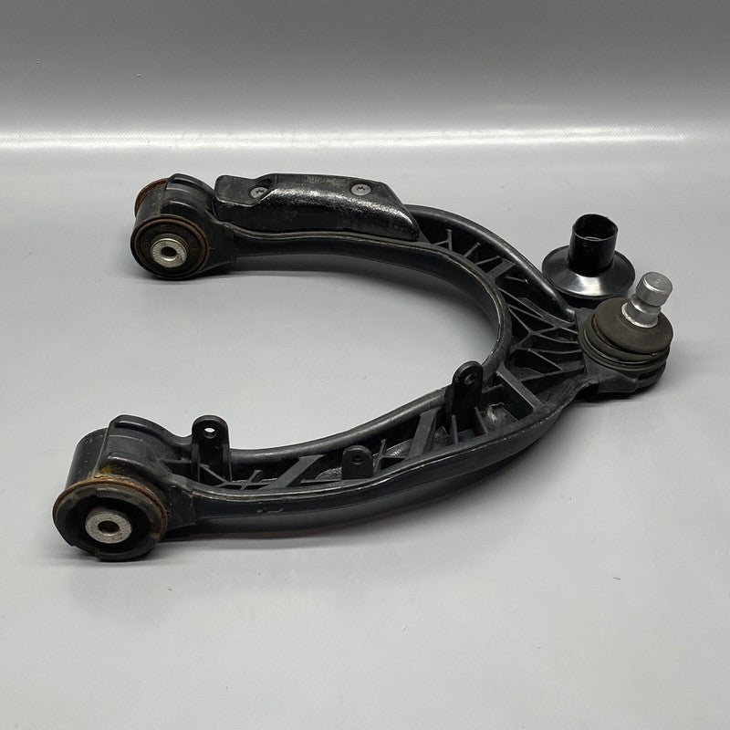 1044326-00-G TESLA MODEL 3 UPPER CONTROL ARM RWD RIGHT FRONT 2017 18 19 2020 OEM 1044326-00-G
