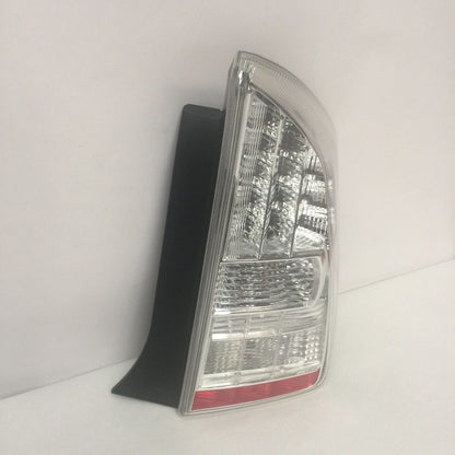 TOYOTA PRIUS TAIL LIGHT RIGHT SIDE 2010 2011 OEM