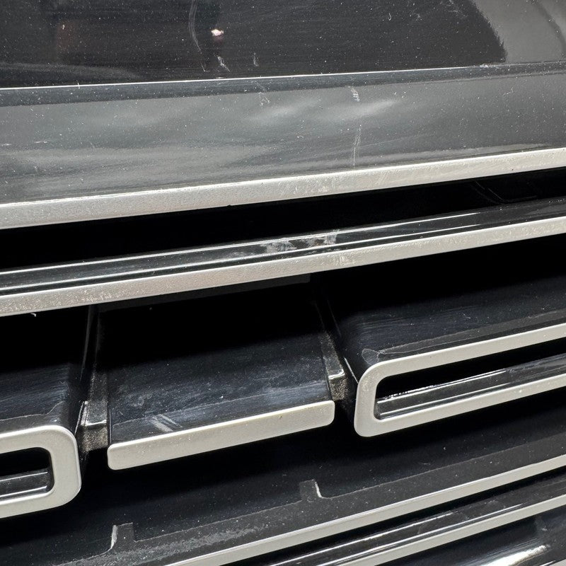 RANGE ROVER HSE GRILLE 2022 2023 2024 2025 OEM M8E2-8200-A