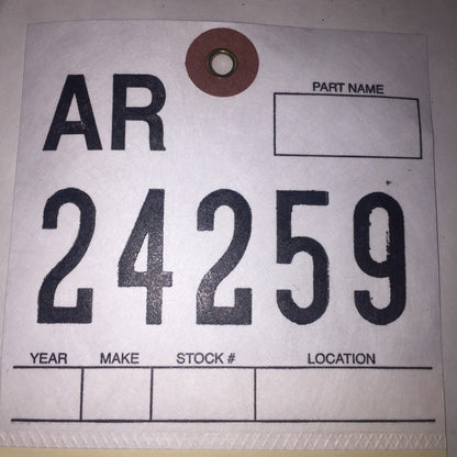 7P5945208R PORSCHE CAYENNE TAIL LIGHT RIGHT PASSENGER 7P5945208R 2015 2016 2017 LED OEM