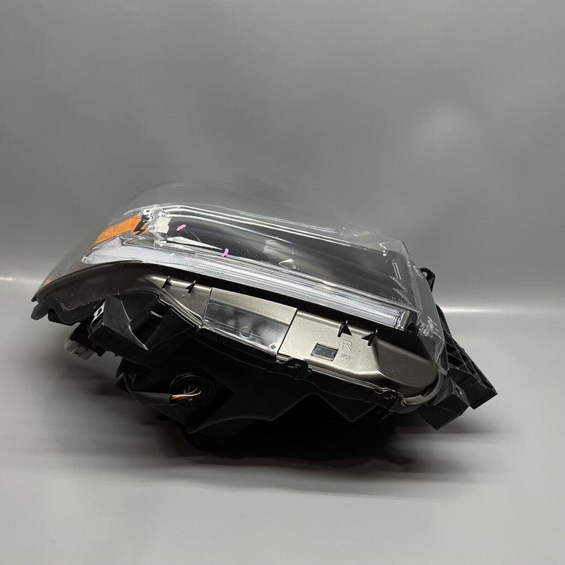 TOYOTA TUNDRA HEADLIGHT RIGHT PASSENGER 2018 2019 2020 2021 FULL LED O