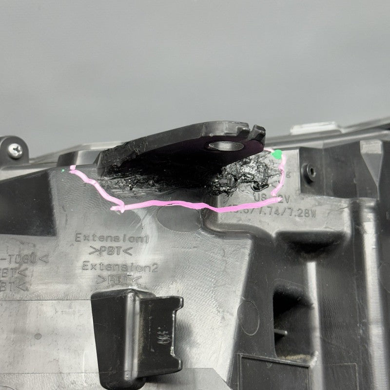 RAV-4 TOYOTA RAV-4 HEADLIGHT RIGHT PASSENGER 2019 2020 2021 2022 LED OEM 