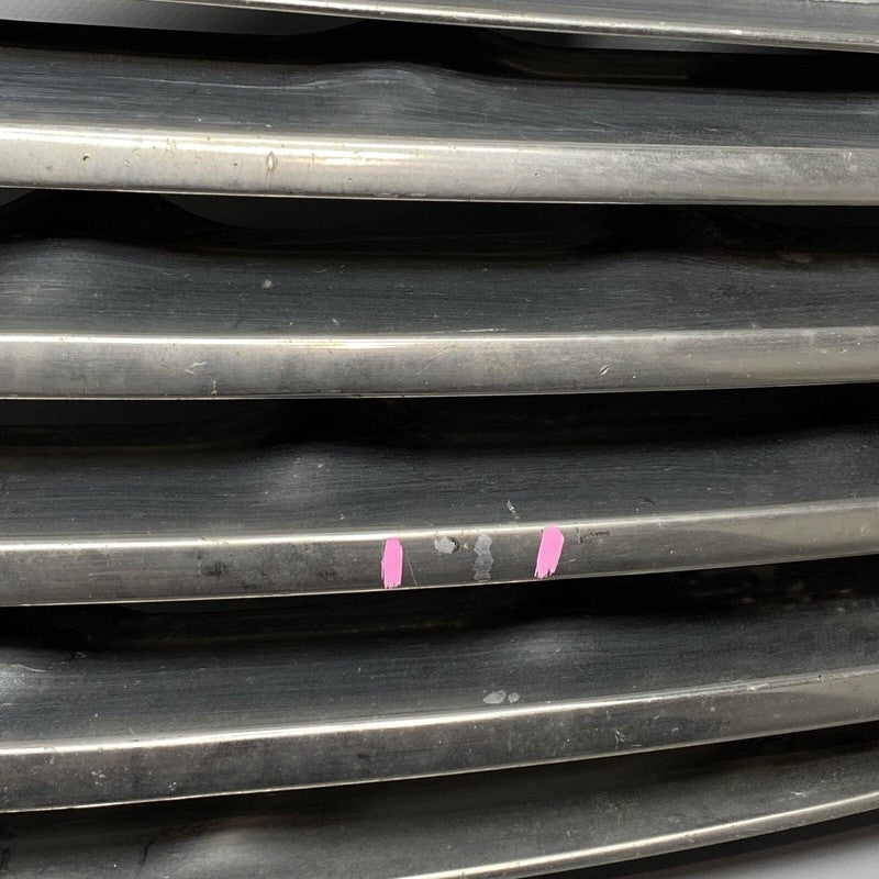 62070AM800 INFINITI G35 GRILLE COUPE 62070AM800 2003 2004 2005 2006 2007 OEM 