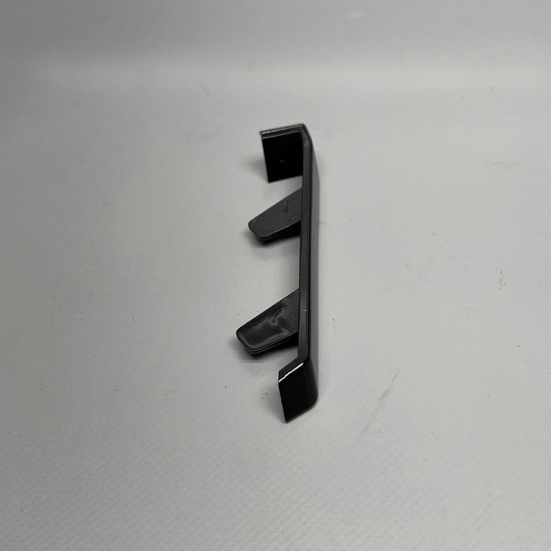 670098797 MASERATI GHIBLI FRONT BUMPER PLATE BRACKET 2014 2015 2016 2017 OEM 670098797