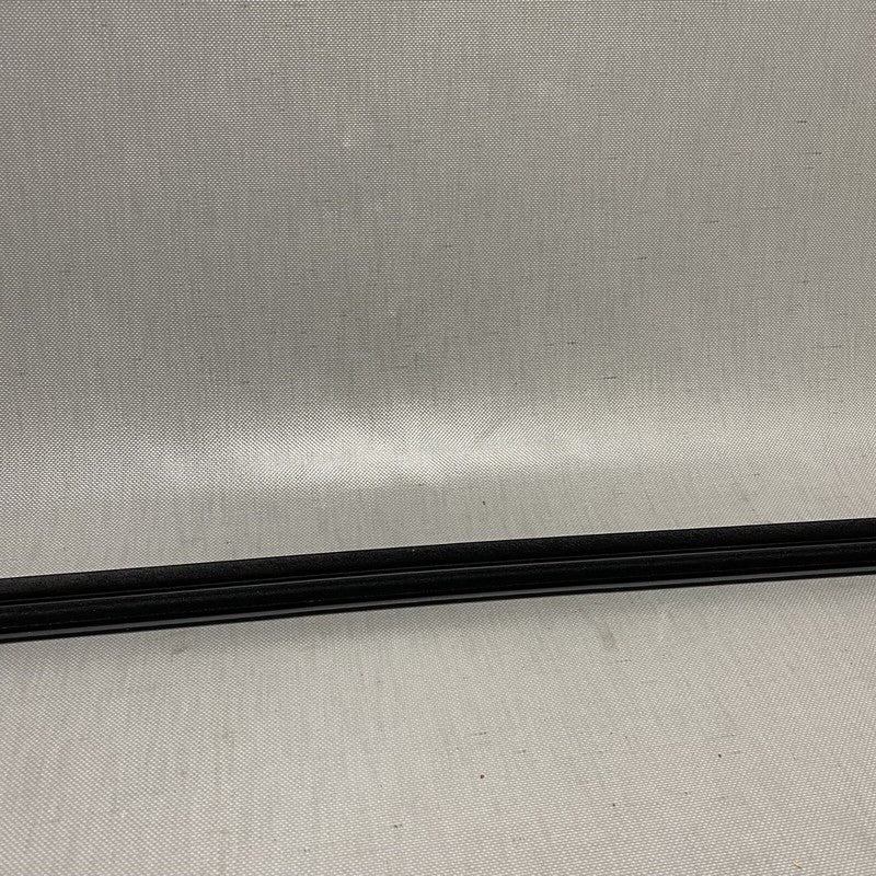 1080748-01-I TESLA MODEL 3 WINDOW STRIP TRIM RIGHT REAR 2017 2018 2019 2020 OEM