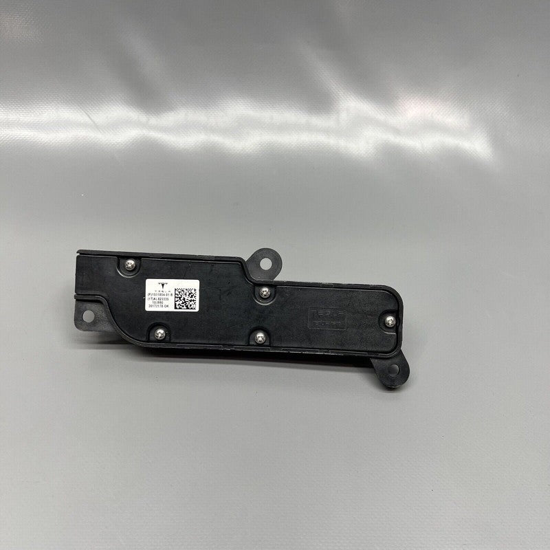 1551854-01-B TESLA MODEL Y SEAT CONTROL SWITCH LEFT FRONT 2020 2021 2022 2023 1551854-01-B