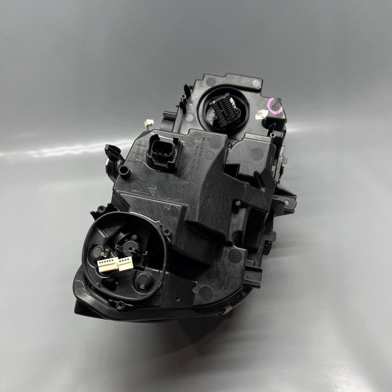 BMW 330 HEADLIGHT LEFT DRIVER M340 LED 2019 2020 2021 2022 OEM 9481719