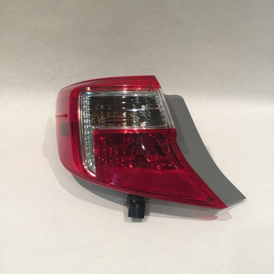 TOYOTA CAMRY TAIL LIGHT LEFT DRIVER 2012 2013 2014 OEM