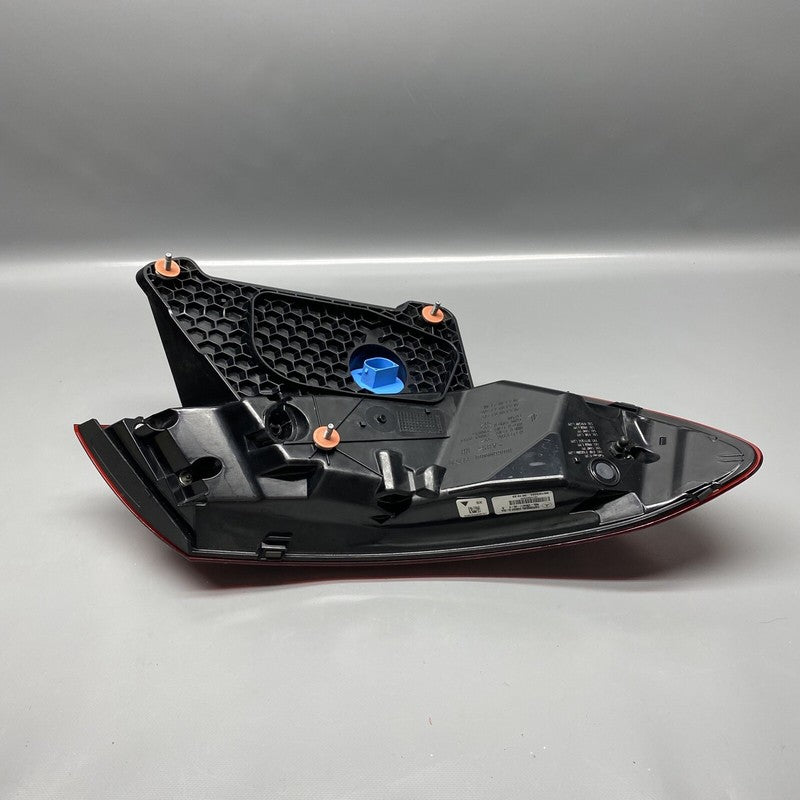 A2139065609 MERCEDES BENZ E300 E450 TAIL LIGHT RIGHT PASSENGER A2139065609 2021 2022 LED 
